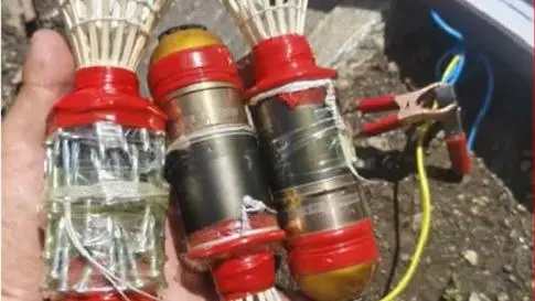 شدت پسندوں کا نیا ہتھیار: سستے چینی کواڈ کاپٹر اور کمرشل ڈرون خیبرپختونخوا میں خوف کی علامت کیسے بنے؟ 11 2025 کے آغاز سے طالبان نے کواڈ کاپٹر حملوں کی ذمہ داری قبول کرنے کے ساتھ ساتھ اِن حملوں کی ریکارڈڈ ویڈیو فوٹیج بھی اپنے پراپیگنڈا چینلز پر ریلیز کرنا شروع کی ہیں