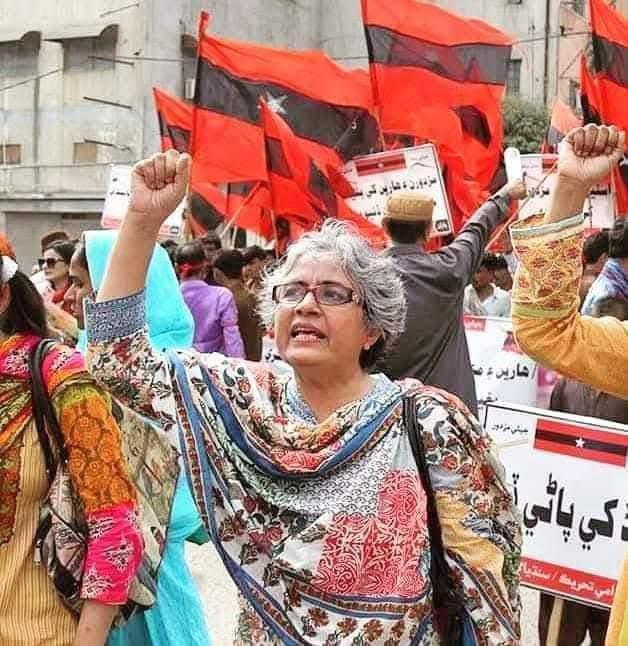 زاہدہ شیخ: سُرخ سویرے میں پھر ملیں گے! 16