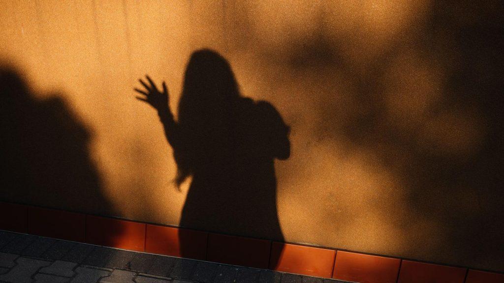 مقتولہ کی سوشل میڈیا ریلز جن سے قاتل کو پتا چلا کہ وہ کہاں ہے: ’وہ اسی ...